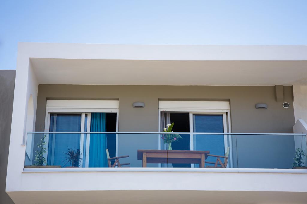 Beachside Apartment In Plakias Centre! Exterior photo